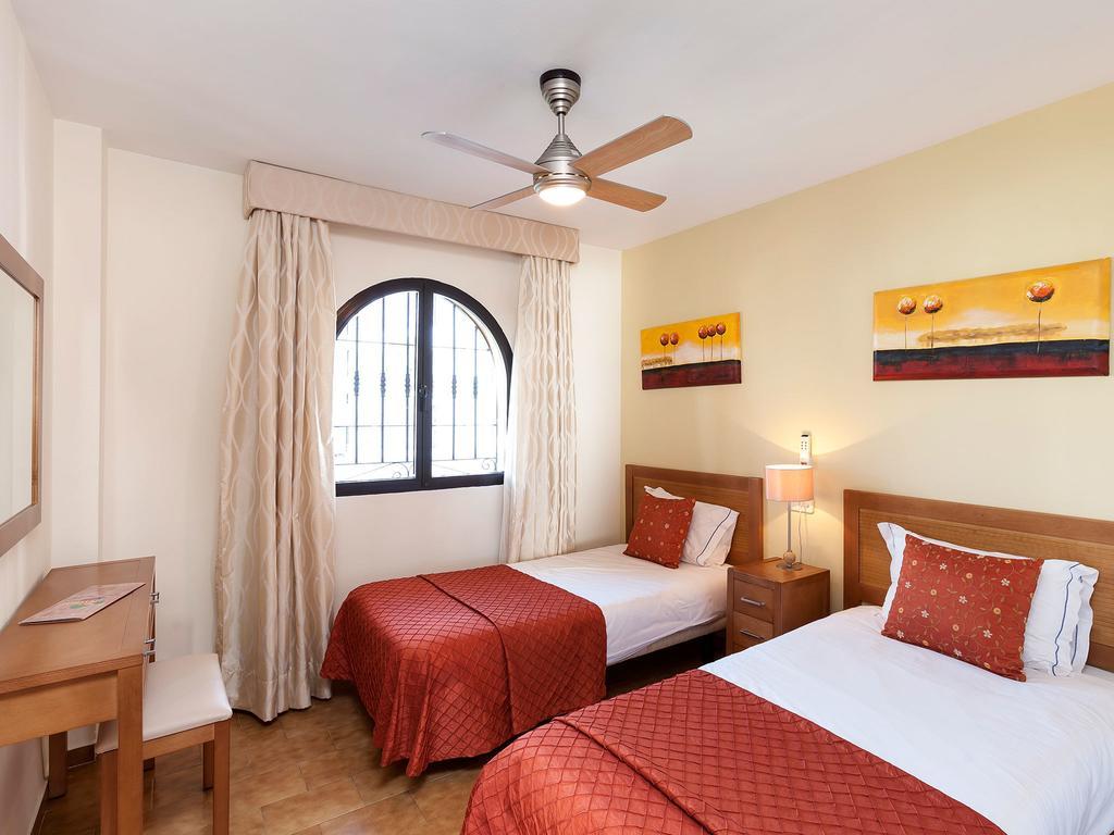 Riviera Del Mar Apartment Ситио-де-Калаонда Номер фото